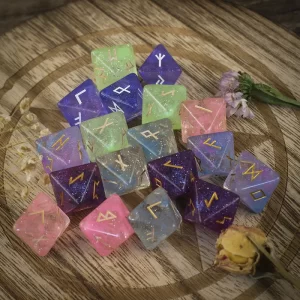 8-sided Dreamy Starry Sky Lane Dice Letter, Rune Alphabet Dice Set 3pcs Magical Purple Starlit Resin Dice, Velvet Bag